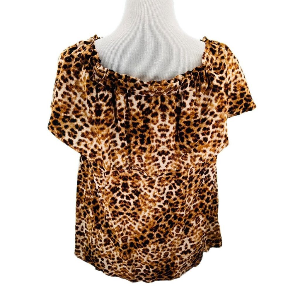 Entro Blouse Womens Size Small Top Cheetah Print Flirty Off Shoulder - Picture 3 of 7
